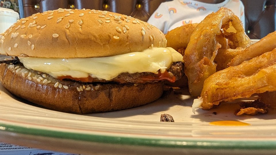 Comfort food restaurant with a nostalgic diner look.